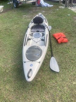 Wilderness Systems Tarpon 120 Fishing Kayak With A Paddle And Lifevest