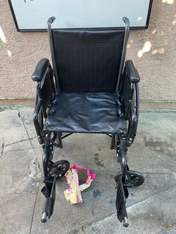 Standard Folding Wheelchair Black