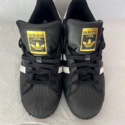  MENS 8.5 ADIDAS SUPERSTAR 