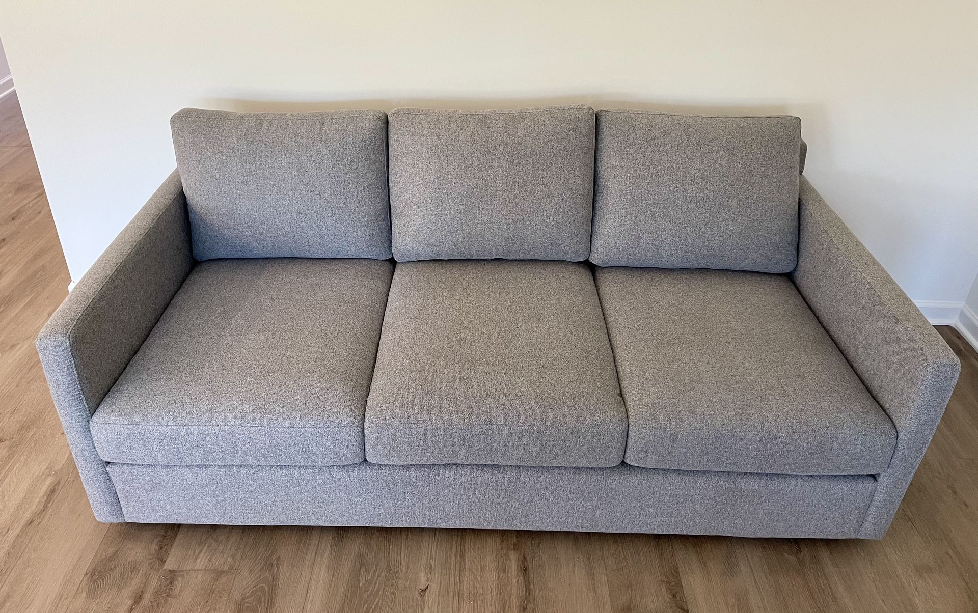 Pottery Barn Pacifica Sofa (Brand New, Unused)