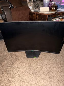 27 in Dell Curved Gaming Monitor with G-Sync