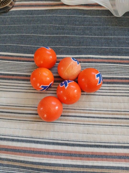 76 Antenna Balls
