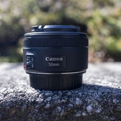 Canon EF 50mm Lens