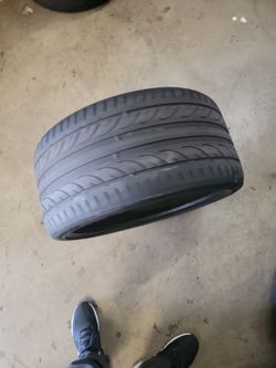 Hankook Evo 2 Tires 265/35/19 50% Tread
