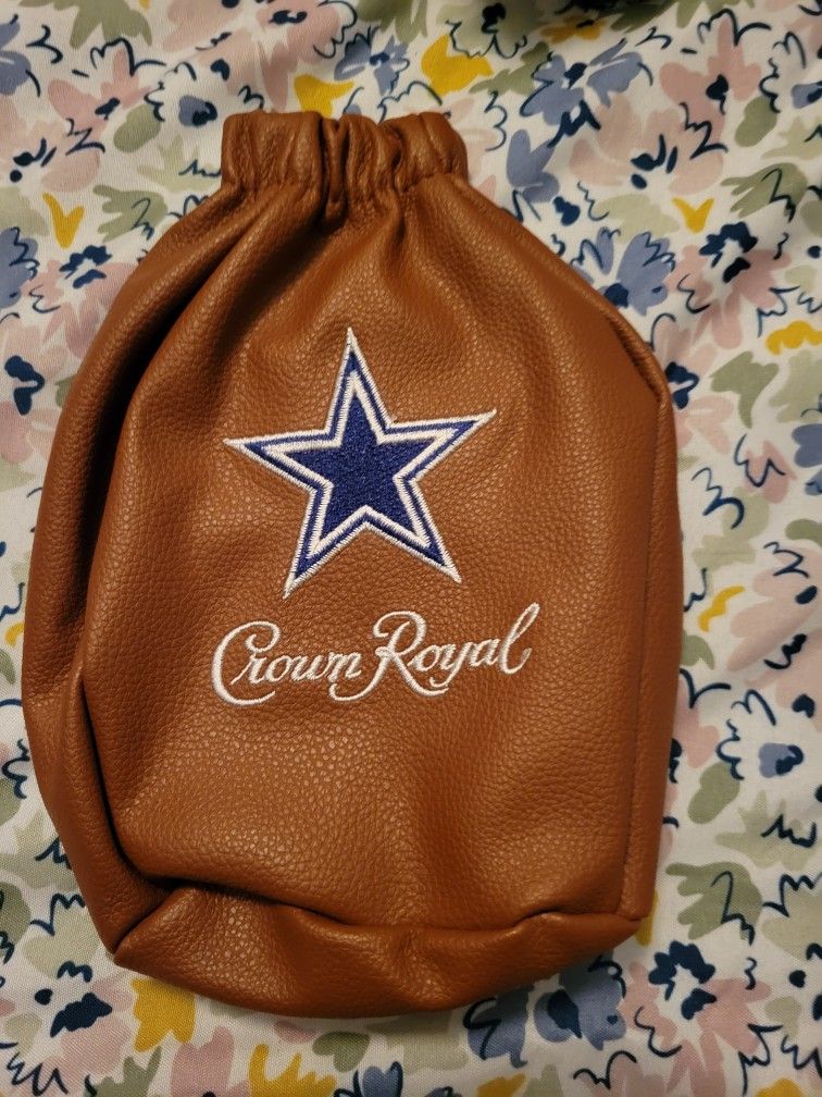 Crown Royal Dallas Cowboys Football Gameday Bottle Bag Limited Edition Full Zip