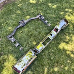 99-02 Chevy/GMC Rear Bumper And Tow Hitch