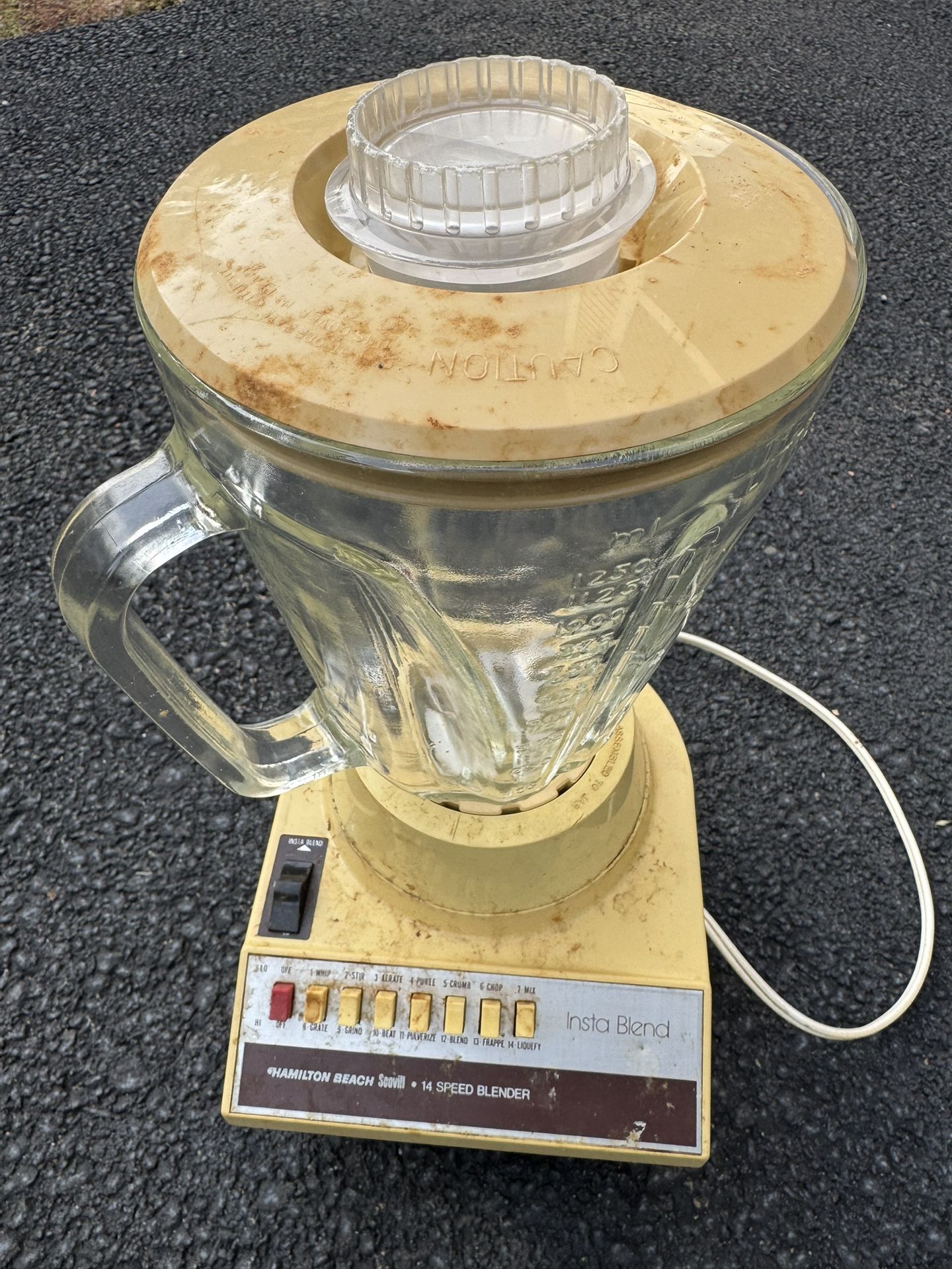 Old Dirty Vintage Blender. Maybe For Drama Club Prop? Free