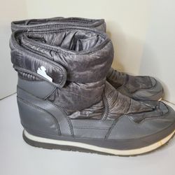 Rubber Duck Snow Boots
Mens Size 12