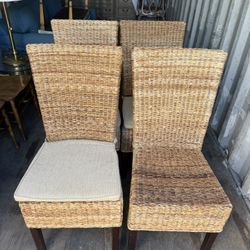 Wicker Chairs Comes With Cushions (4)