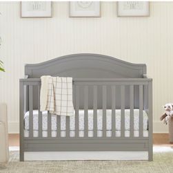 FREE baby Kids Crib Bed Convertible