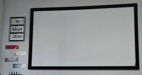 Projector Screen