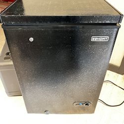 Euhomy Chest Freezer