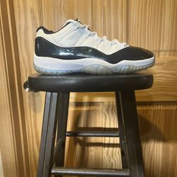 Jordan Emerald 11s Size 10.5