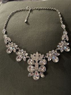 Rhinestone necklace