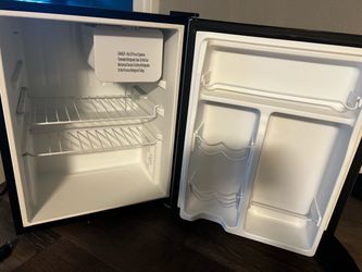 Mini Fridge with Wire Shelves