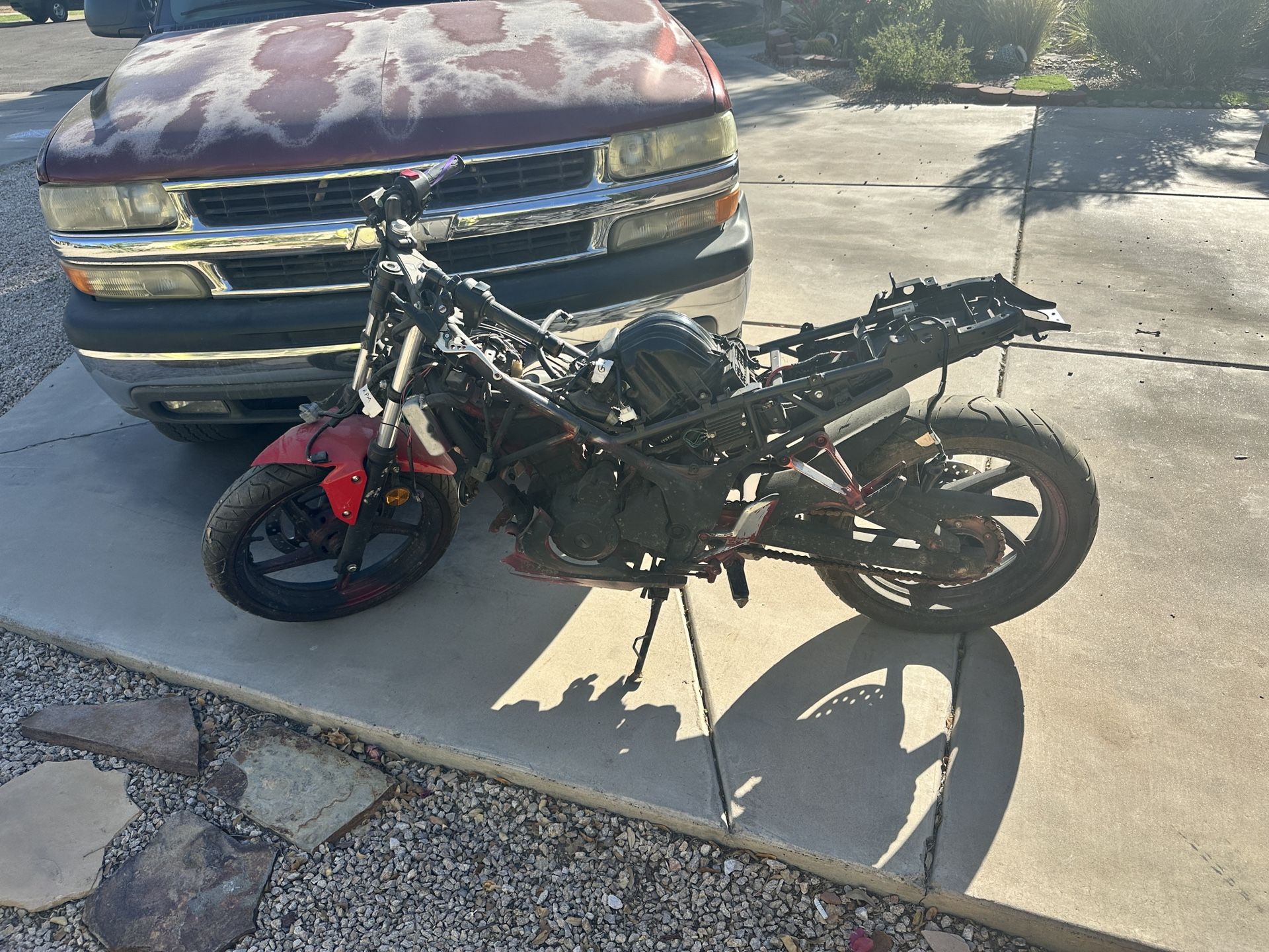 2015 Honda CBR300R Roller – Project or Parts Bike