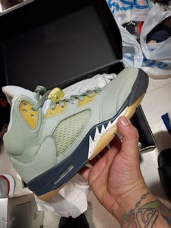 Jordan 5 Jade Green Size 8