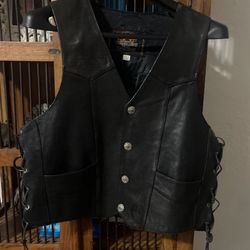 Milwaukee Legend Gear, , Black Leather Vest , Buffalo  Nickel Buttons