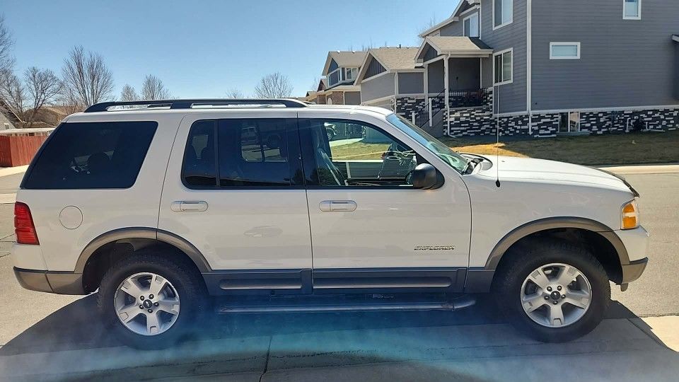 2005 Ford Explorer