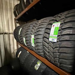Crosswind 33X12.50R22 All-Terrain Tire – Tough Off-Road Grip & Highway Comfort