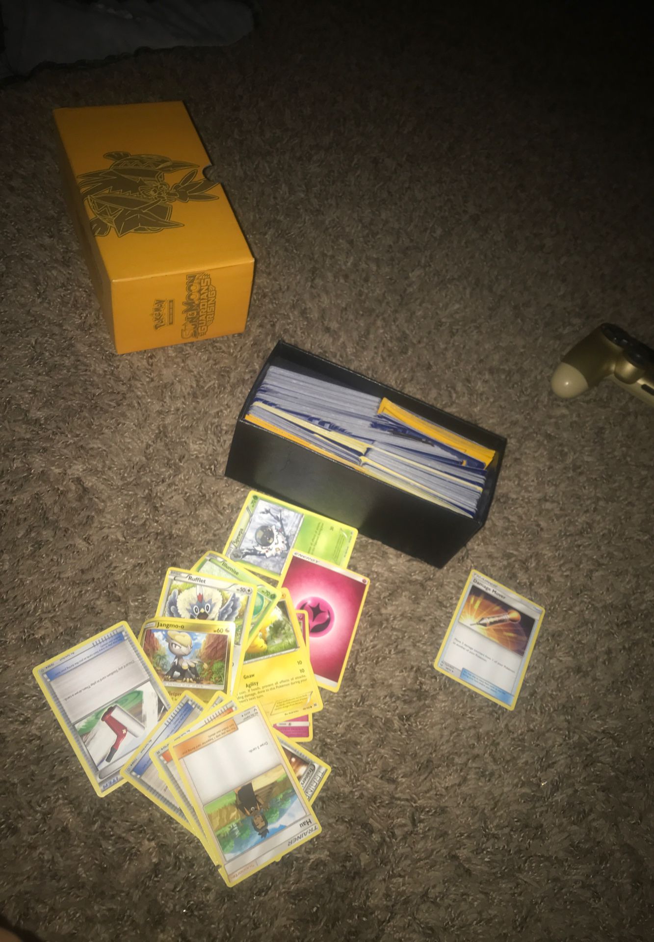 Pokémon cards 200+ plus