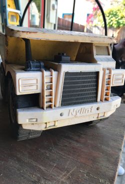 Nylint vintage toy dump truck