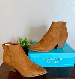 Dominique Nicole Booties – Size 10 🤎
