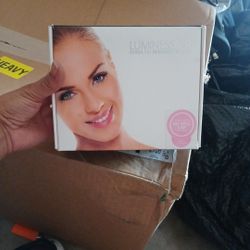Brand New Luminess Air