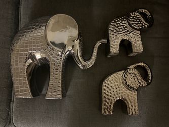 Silver Elephants with trunk up