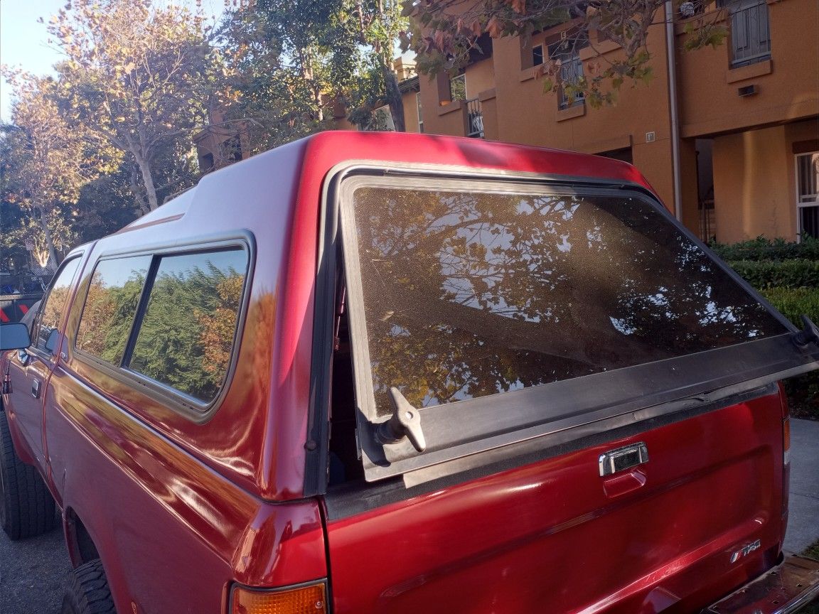 Camper toyota 1989 to 1995 is very good condition (hablo español)