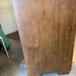 Excellent Condition Mission Style Solid Wood Dining Table 