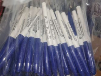 Surgical skin markers