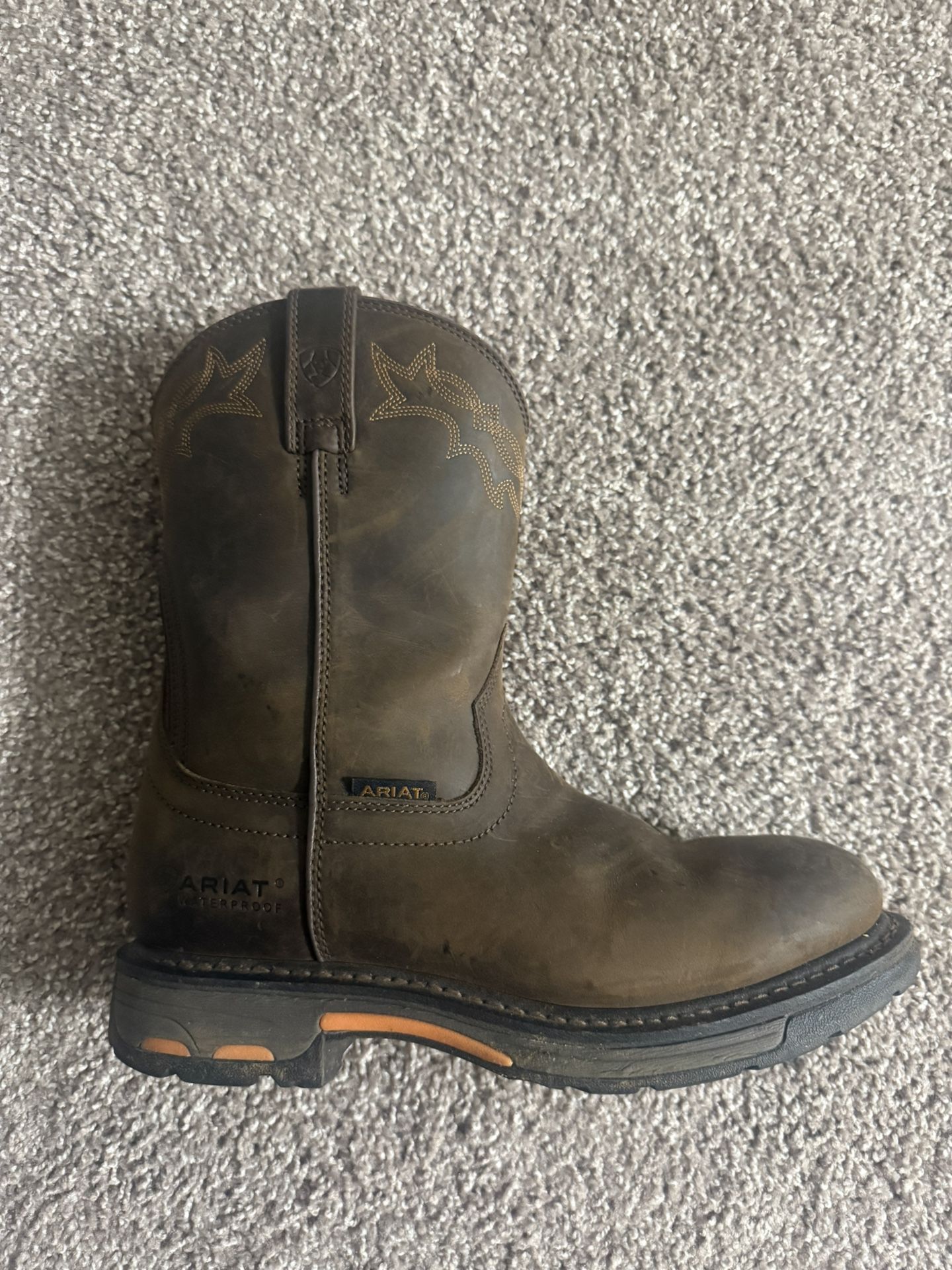Ariat WorkHog waterproof pull-on work boots SIZE 9