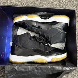 Air Jordan 11 “Space Jam”