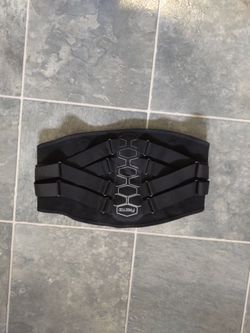Freetoo Back Brace