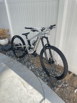Santa Cruz Heckler SL C E-MTB