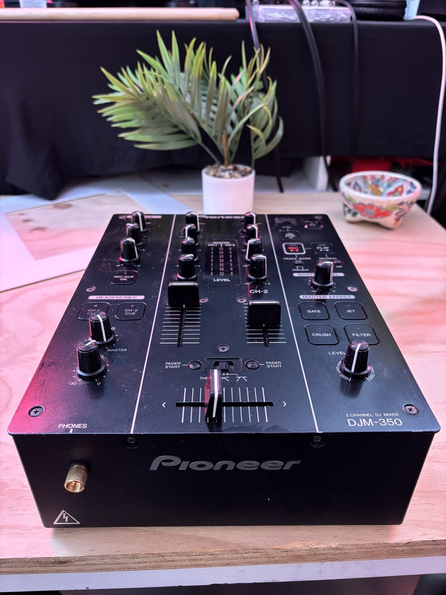 Pioneer DJM 350 Mixer