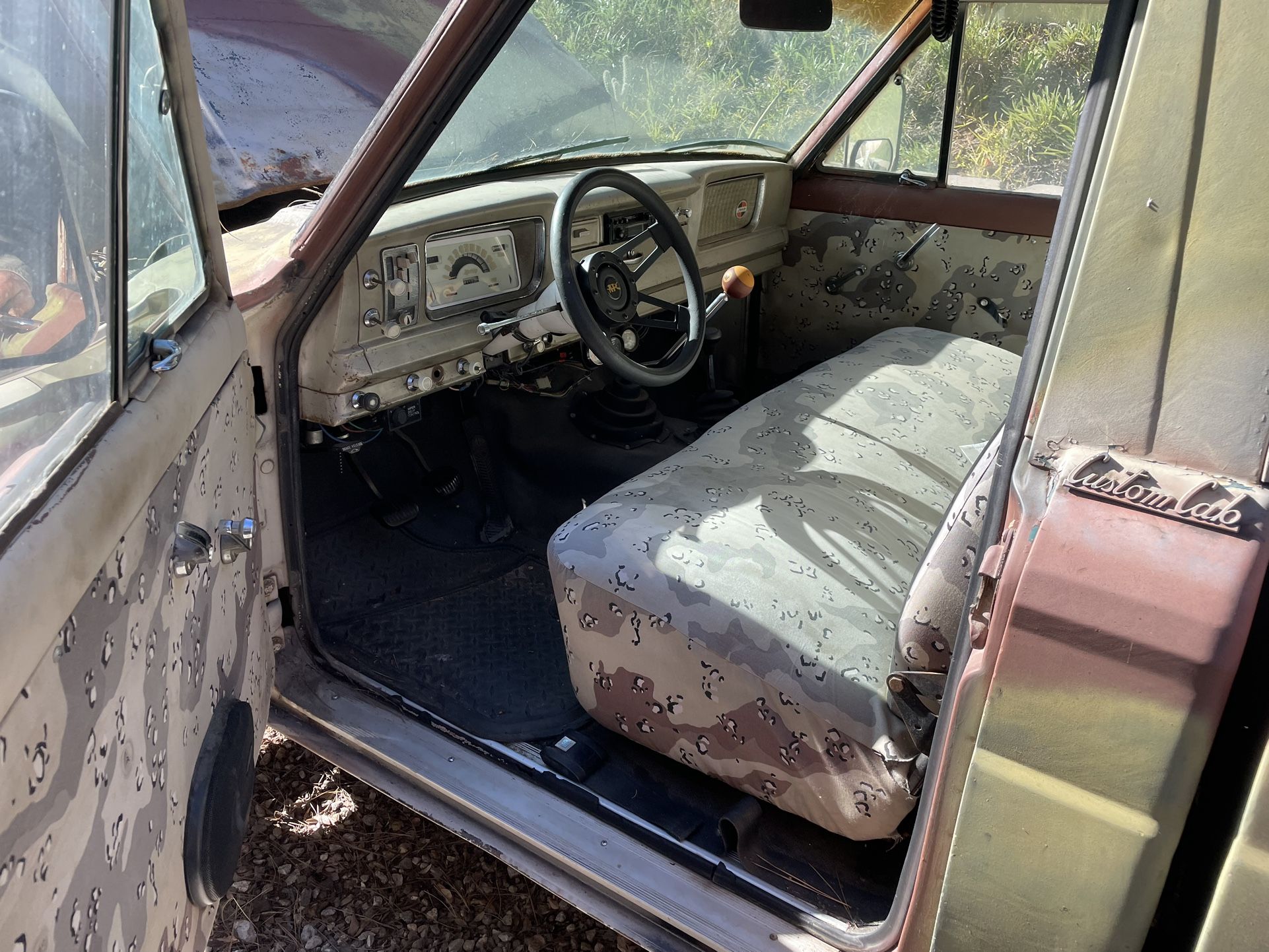 Jeep Willys truck, J 200