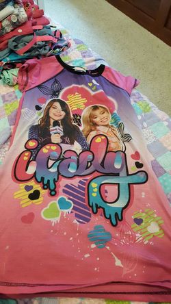 Size 10/12 night gown