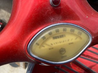 Vespavintage 1960 red