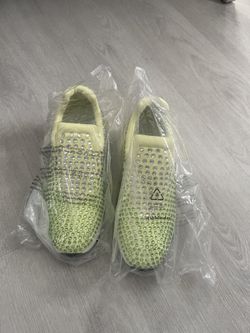 Inc Light Green RHINSTONE Sneaker Size 9m