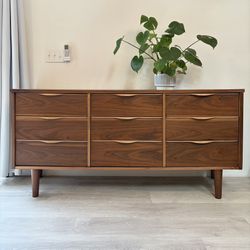 Mid Century Modern Dresser | Sideboard