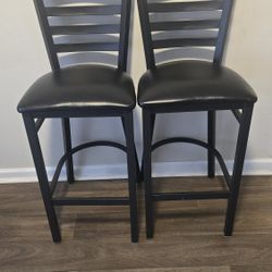 Bar High Chairs Set Of 2 Like New***