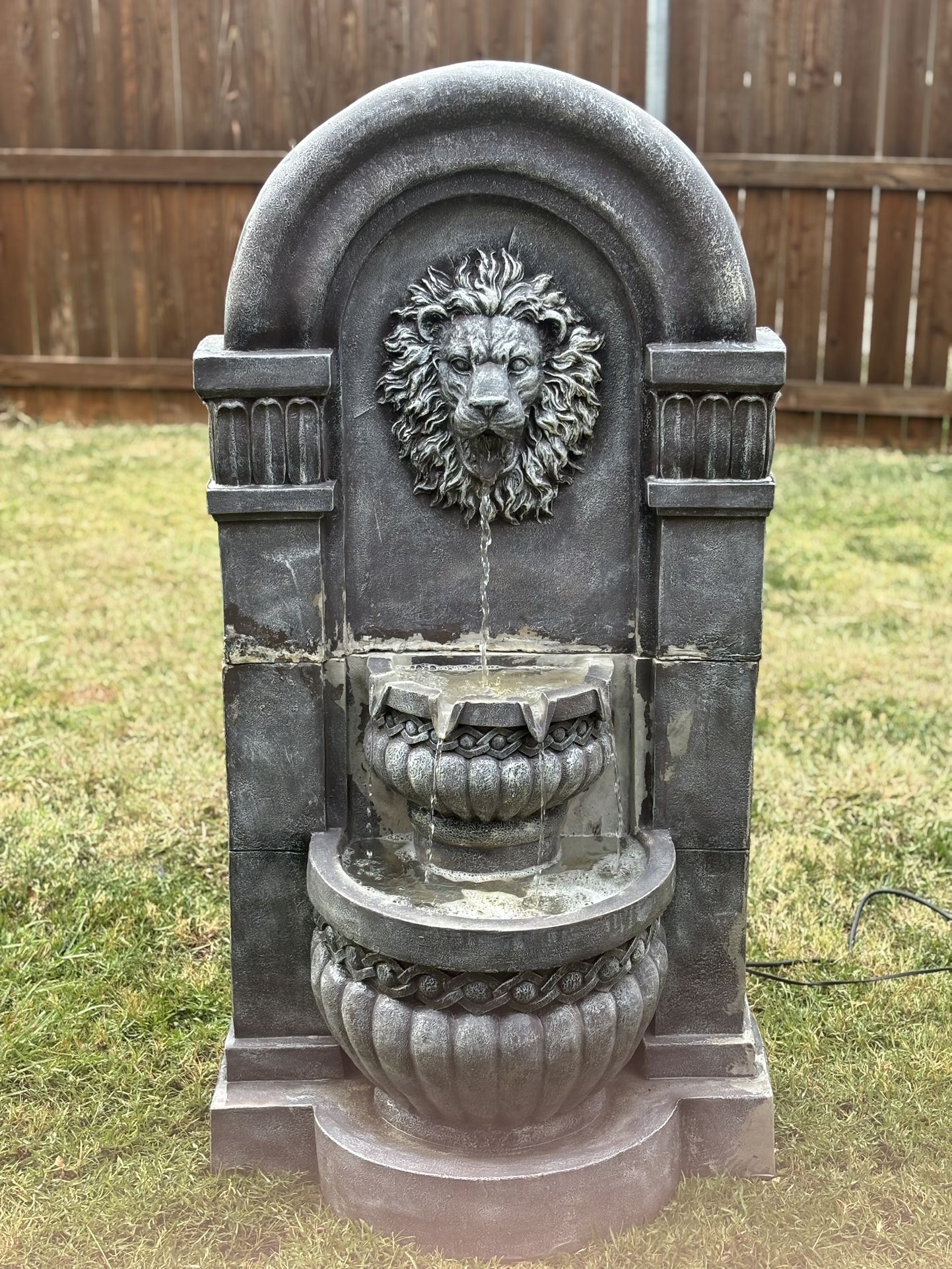 Lion Water Fountain That Lights Up