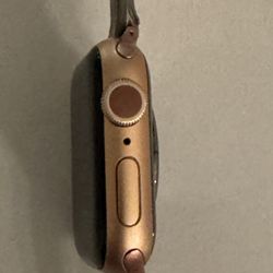 Apple Watch Series 6 (40mm)