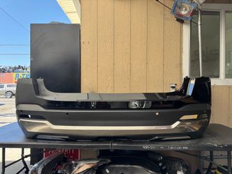 2023 2024 2025 2026 KIA SORENTO FRONT BUMPER COVER OEM USED