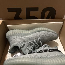 Yeezy 350 Boost