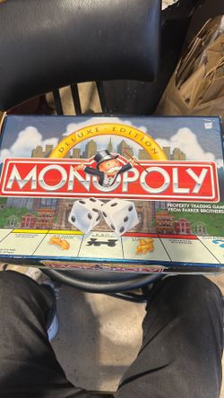 Monopoly game / Mexican train domino