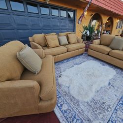Beautiful Living Room Set Luxury Couch And Sofa Chairs Ottoman With Storage Pillows Totally Deep Clean Good Condition No Stains No Smell