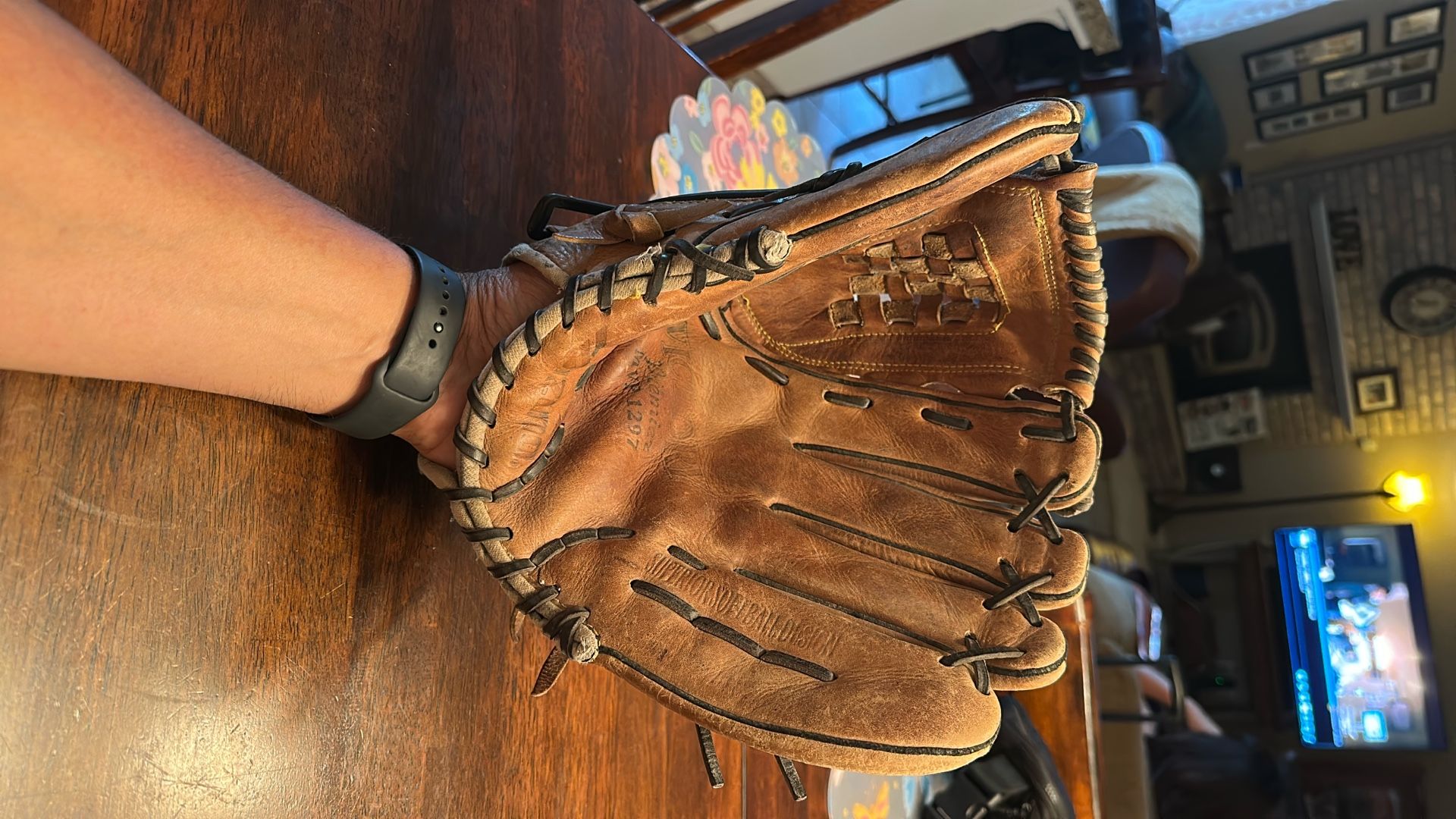 Mizuno Softball Glove